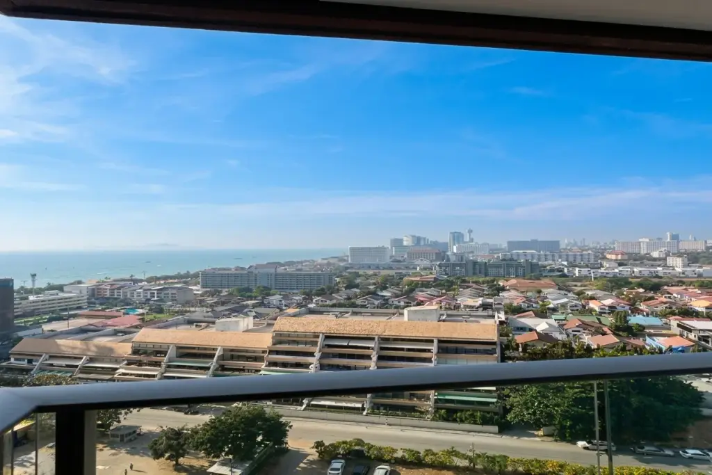 1 Bedroom Condo for Rent at Copacabana Beach Jomtien balcony panoramic view of Pattaya city and sea