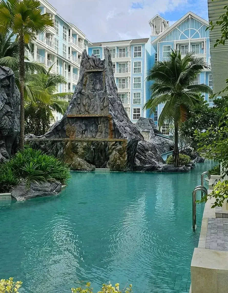 1 Bedroom Condo for Rent at Grand Florida Beachfront Condo Resort Pattaya, Pattaya, Thailand — 1-bedroom Condo — photo 1