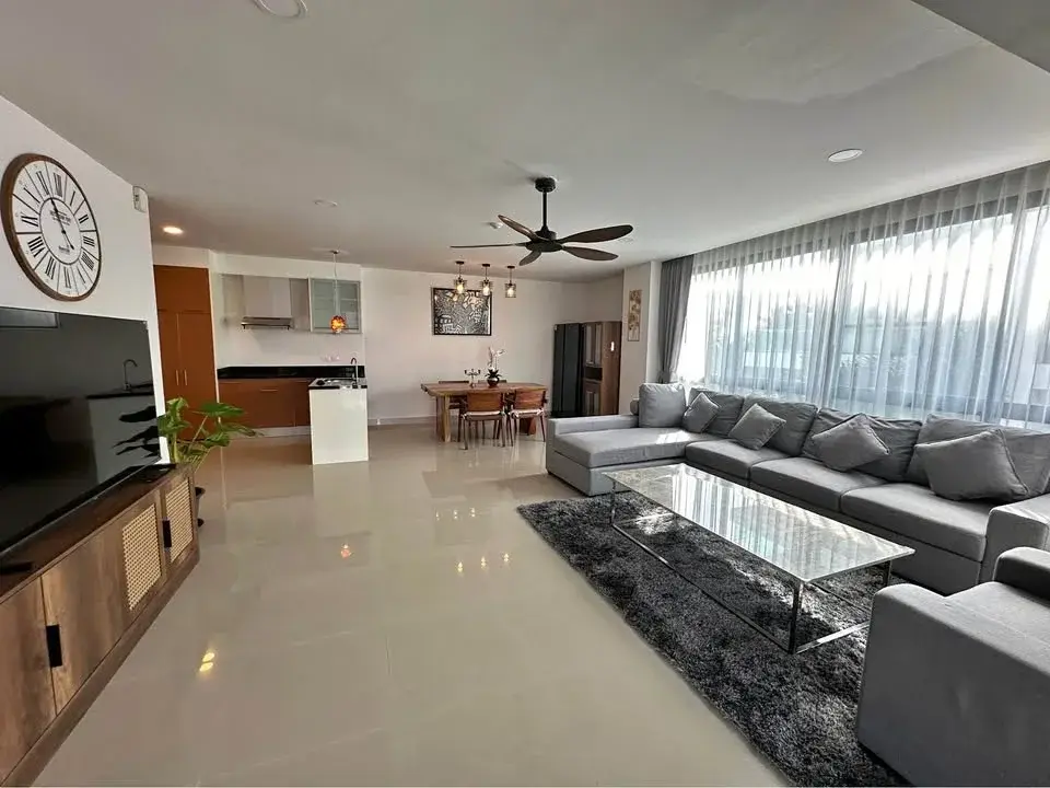 2 Bedroom Condo for Sale at Gardenia Pattaya, Pattaya, Thailand — 2-bedroom Condo — photo 1
