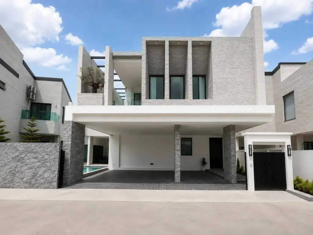 5 Bedroom House for Rent in Jomtien, Pattaya, Thailand — 5-bedroom House — photo 1
