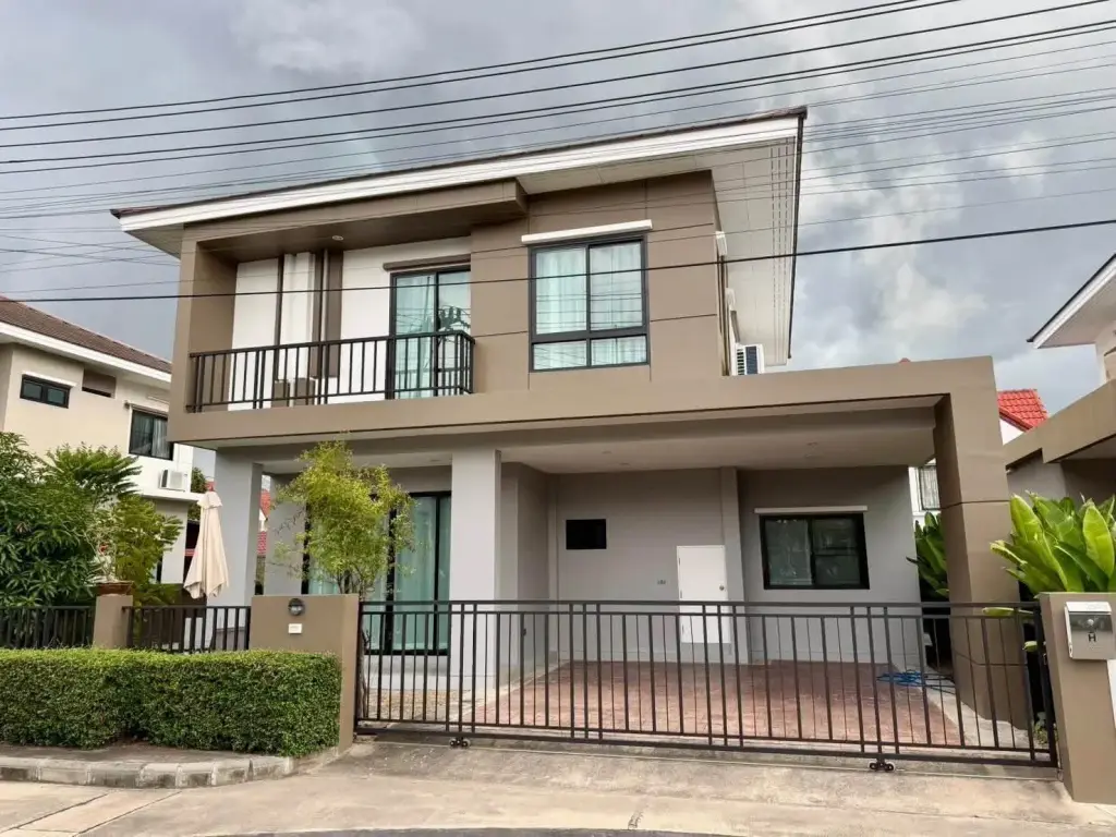 3 Bedroom House for Rent in East Pattaya, Pattaya, Thailand — 3-bedroom House — photo 1