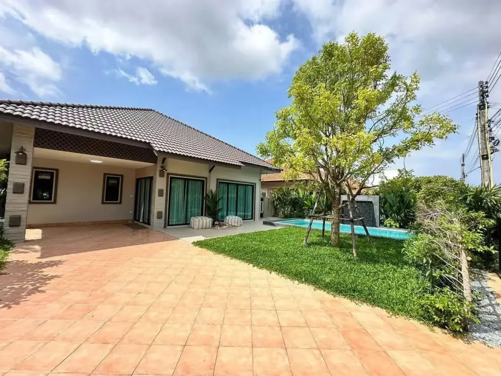 3 Bedroom House for Sale at Pattaya paradise village 1, Pattaya, Thailand — 3-bedroom House — photo 1