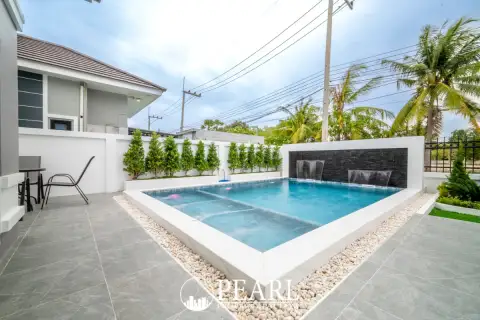 3 Bedroom House for Sale in East Pattaya living room with sofa