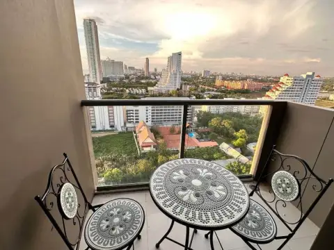 1 Bedroom Condo for Sale at Aeras, Pattaya, Thailand — 1-bedroom Condo — photo 2