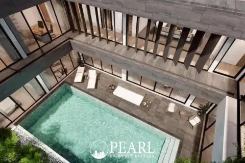 6 Bedroom House for Sale in Bang Lamung elegant master bedroom
