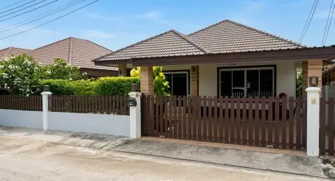Petchlada 3 — 独栋屋 in Bang Lamung, Pattaya, photo 5 of 5