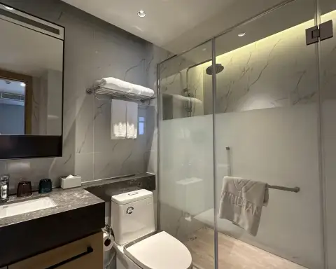 1 Bedroom Condo for Rent at Beverly Mountain Bay Pattaya, Pattaya, Thailand — 1-bedroom Condo — photo 3