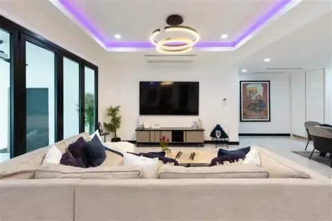 5 Bedroom House for Rent at Casa Jomtien, Pattaya, Thailand — 5-bedroom House — photo 4