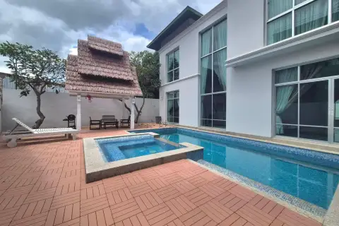 4 Bedroom House for Rent in Central Pattaya, Pattaya, Thailand — 4-bedroom House — photo 2