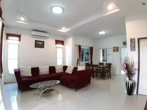 2 Bedroom House for Rent in East Pattaya, Pattaya, Thailand — 2-bedroom House — photo 3