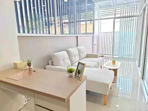 3 Bedroom Townhouse for Rent in East Pattaya, Pattaya, Thailand — 3-bedroom Townhouse — photo 2