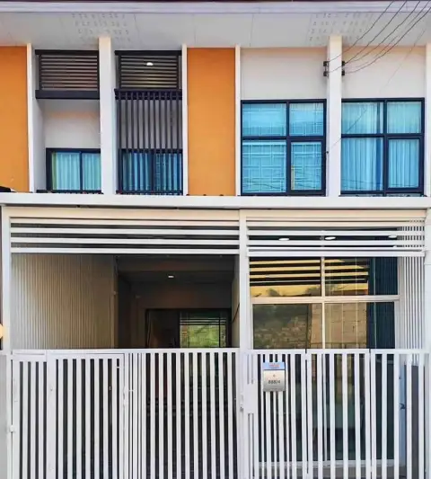 3 Bedroom Townhouse for Rent in East Pattaya, Pattaya, Thailand — 3-bedroom Townhouse — photo 5