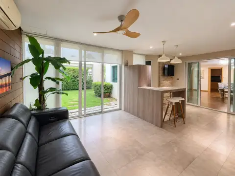4 Bedroom House for Rent in East Pattaya, Pattaya, Thailand — 4-bedroom House — photo 4