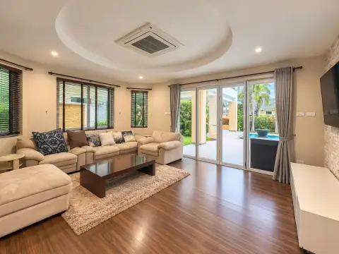 4 Bedroom House for Rent in East Pattaya, Pattaya, Thailand — 4-bedroom House — photo 3