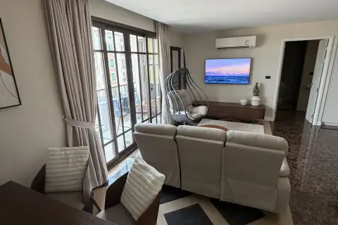 2 Bedroom Condo for Sale at Espana Condo Resort, Pattaya, Thailand — 2-bedroom Condo — photo 2