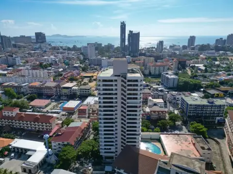 PKCP Tower — Condo in Central Pattaya, photo 3 of 7
