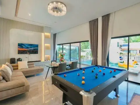 4 Bedroom House for Sale & Rent in Huai Yai, Pattaya, Thailand — 4-bedroom House — photo 4