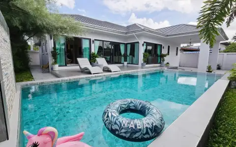 4 Bedroom House for Sale in Jomtien, Pattaya, Thailand — 4-bedroom House — photo 5