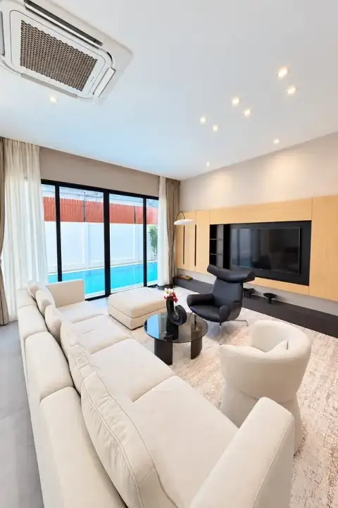 5 Bedroom House for Sale & Rent at Jomtien Condotel & Village, Pattaya, Thailand — 5-bedroom House — photo 3