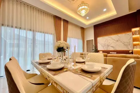 3 Bedroom House for Sale in Mabprachan, Pattaya, Thailand — 3-bedroom House — photo 3