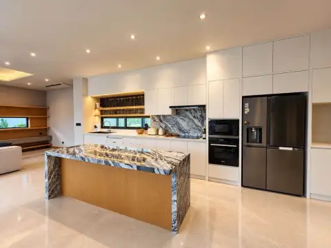 4 Bedroom House for Rent in Mabprachan, Pattaya, Thailand — 4-bedroom House — photo 4