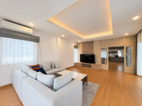 4 Bedroom House for Rent in Mabprachan, Pattaya, Thailand — 4-bedroom House — photo 4