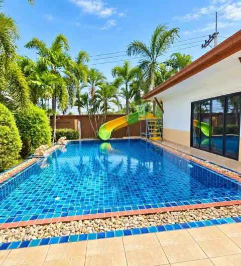 2 Bedroom House for Rent in Na Jomtien, Pattaya, Thailand — 2-bedroom House — photo 2