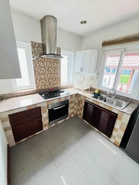 3 Bedroom House for Sale & Rent in East Pattaya, Pattaya, Thailand — 3-bedroom House — photo 5