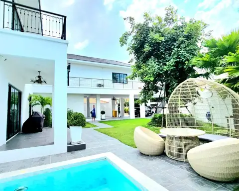 5 Bedroom House for Rent in East Pattaya, Pattaya, Thailand — 5-bedroom House — photo 2