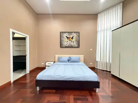 5 Bedroom House for Rent at Paradise Villa 1 & 2, Pattaya, Thailand — 5-bedroom House — photo 5