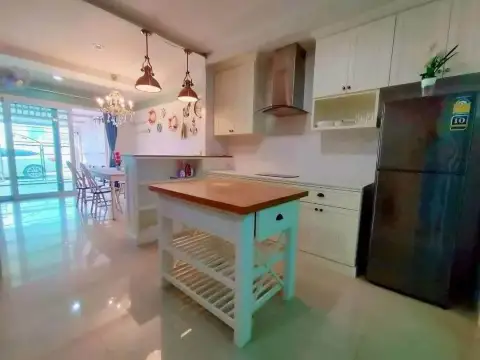 3 Bedroom House for Rent at Phoenix Gold Golf, Pattaya, Thailand — 3-bedroom House — photo 2