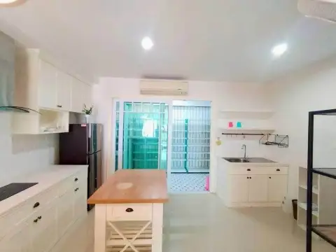 3 Bedroom House for Rent at Phoenix Gold Golf, Pattaya, Thailand — 3-bedroom House — photo 3