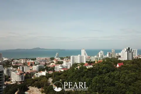 2 Bedroom Condo for Sale in Grand Solaire Pattaya second bedroom with twin beds