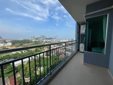1 Bedroom Condo for Sale at Supalai Mare Pattaya, Pattaya, Thailand — 1-bedroom Condo — photo 2