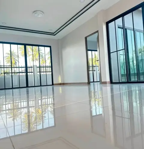 4 Bedroom House for Sale in Mabprachan, Pattaya, Thailand — 4-bedroom House — photo 4