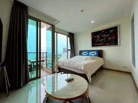 Studio Condo for Rent at The Riviera Jomtien, Pattaya, Thailand — Condo — photo 3