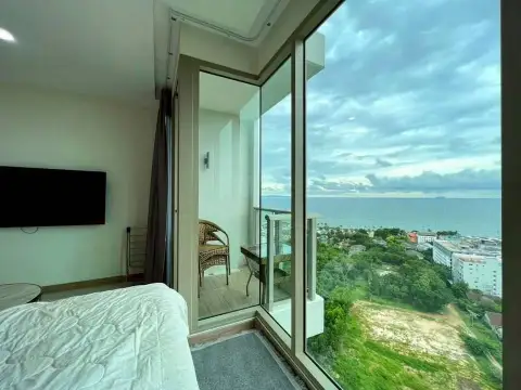 Studio Condo for Rent at The Riviera Jomtien, Pattaya, Thailand — Condo — photo 5