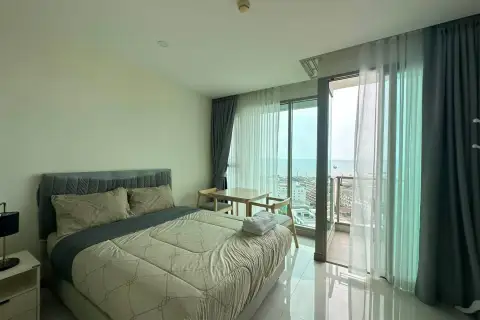 Studio Condo for Rent at The Riviera Jomtien, Pattaya, Thailand — Condo — photo 4