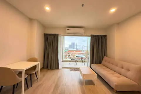 Studio Condo for Rent at View Talay 5D, Pattaya, Thailand — Condo — photo 2