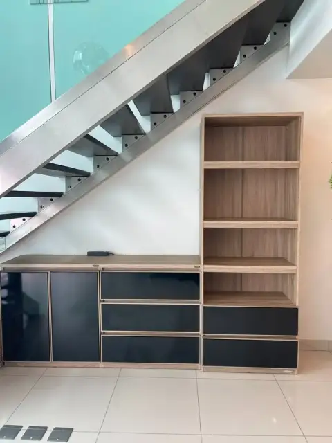 1 Bedroom Condo for Sale at Wongamat Tower under-stair storage cabinets and open shelving