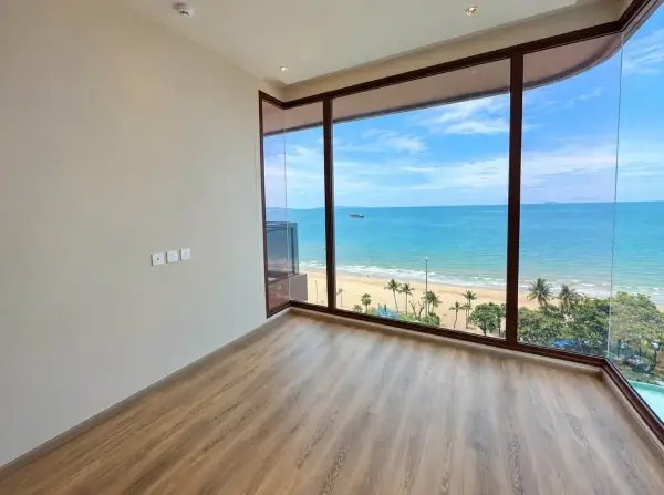 2卧公寓出售,位于 Arom Jomtien