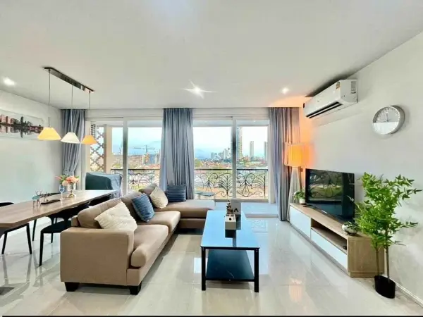 2卧公寓出售,位于 Atlantis Condo Resort