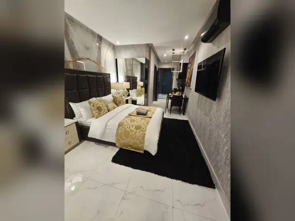 Studio-Eigentumswohnung zum Verkauf im Grand Solaire Noble