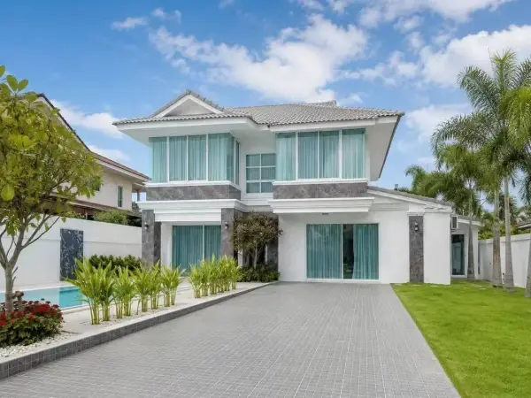5 Bedroom House for Sale & Rent in Jomtien