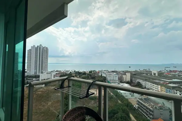 Studio Condo for Rent at The Riviera Jomtien