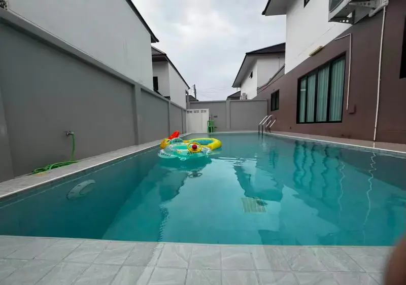5 Bedroom House for Rent at Chokchai 9 – Villa/House for Rent in Pattaya