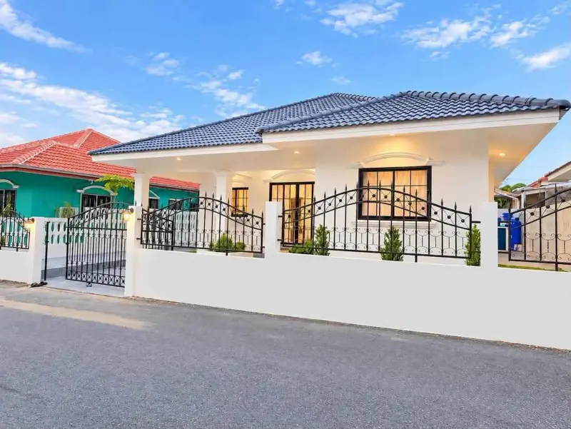 3 Bedroom House for Sale at Chokchai Village 5 – Villa/House for Sale in Pattaya
