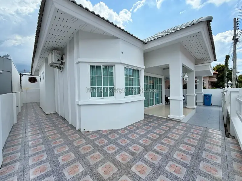 3 Bedroom House for Rent in Mabprachan – Villa/House for Rent in Pattaya