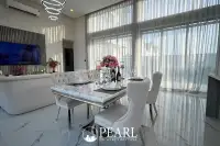 3 Bedroom Villa for Sale in Nong Prue master bedroom with ensuite