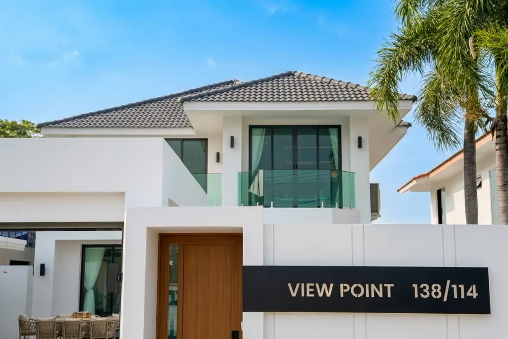 4 Bedroom House for Sale in View Point Village exterior facade